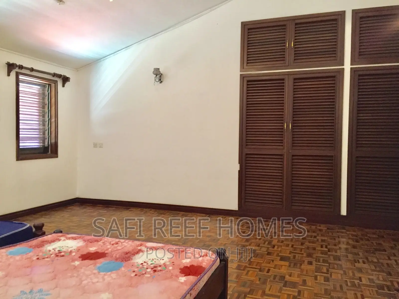 6bdrm Maisonette in Nyali for Rent