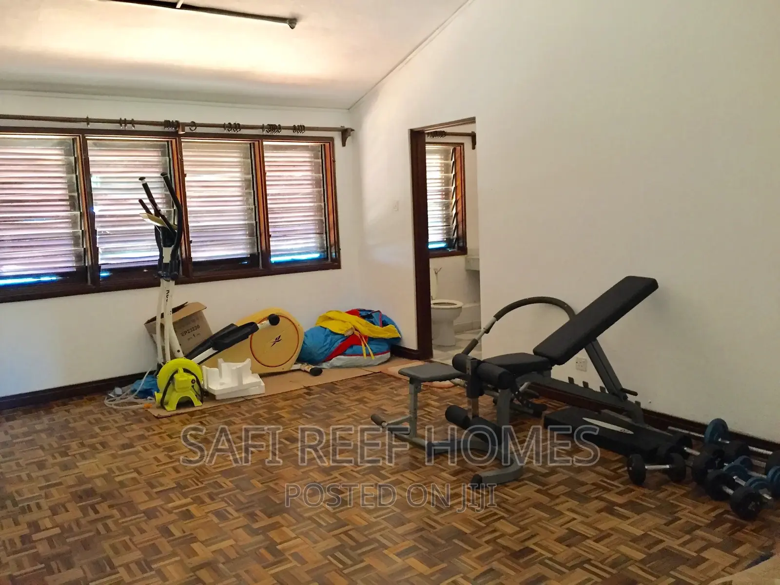 6bdrm Maisonette in Nyali for Rent