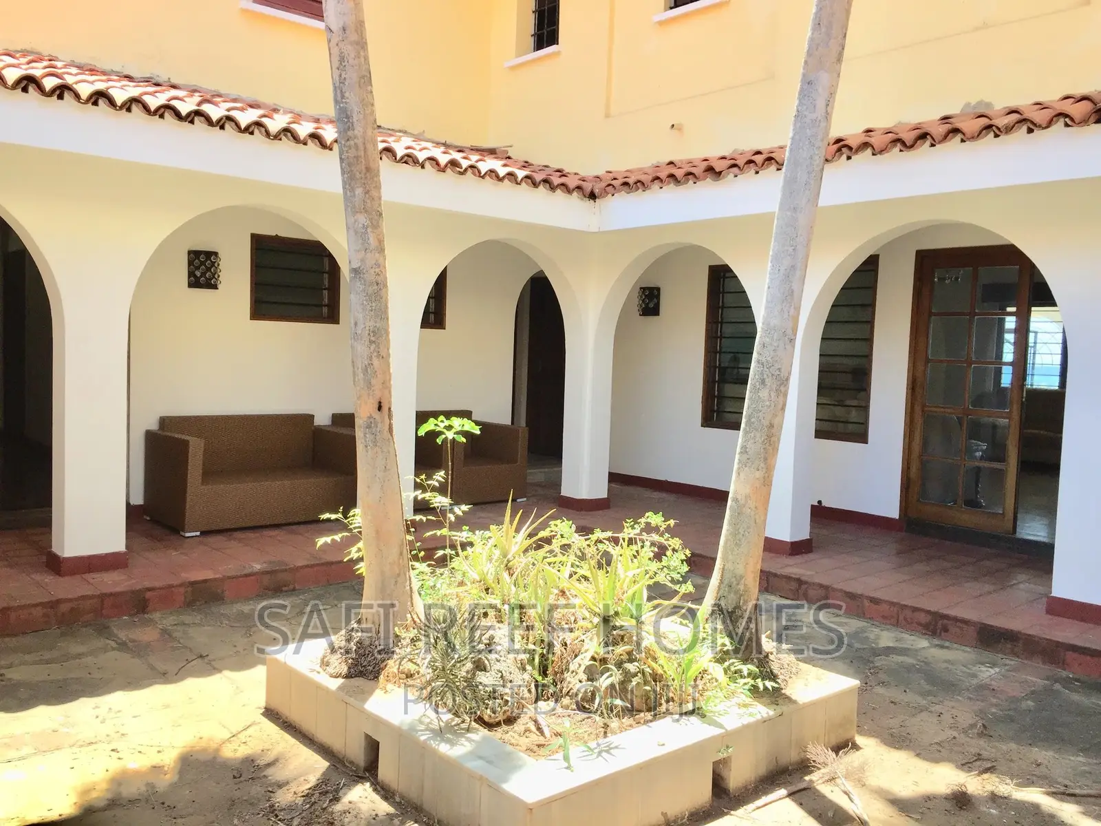 6bdrm Maisonette in Nyali for Rent