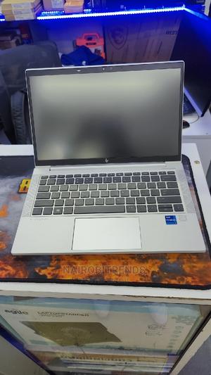 Laptop HP EliteBook 830 G8 16GB Intel Core I7 SSD 512GB