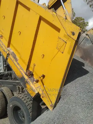 Chippings Ballast For Cabros Installation