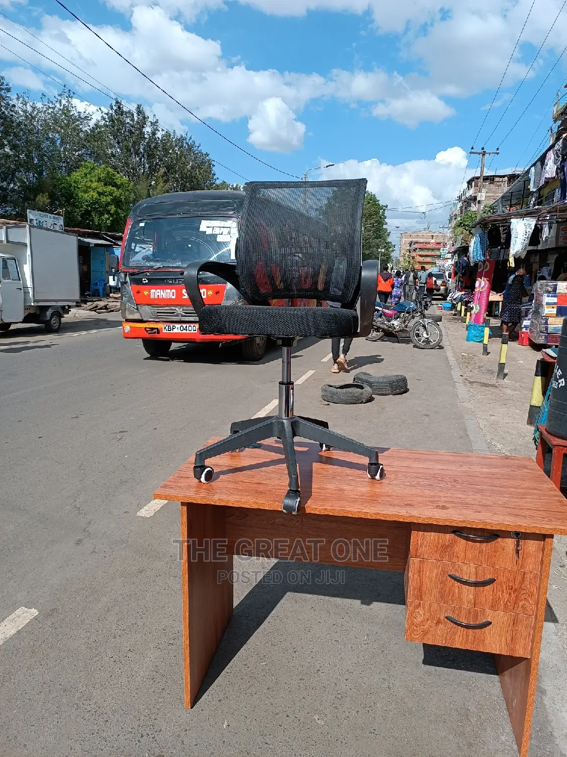 Office Desk /Chair