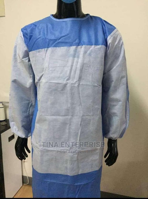 Reinforced Surgical Gown - main view