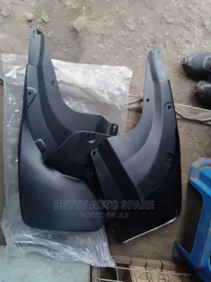Prado 150 Mudflaps Set
