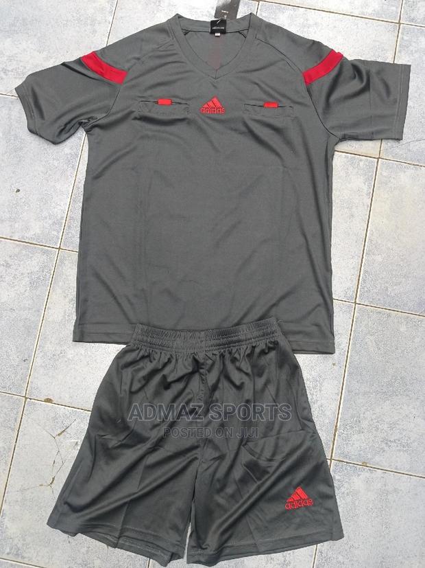 Referee Uniform - thumbnail 2