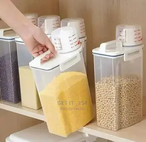 *Cereal Storage Container With Measuring Cup and Handle