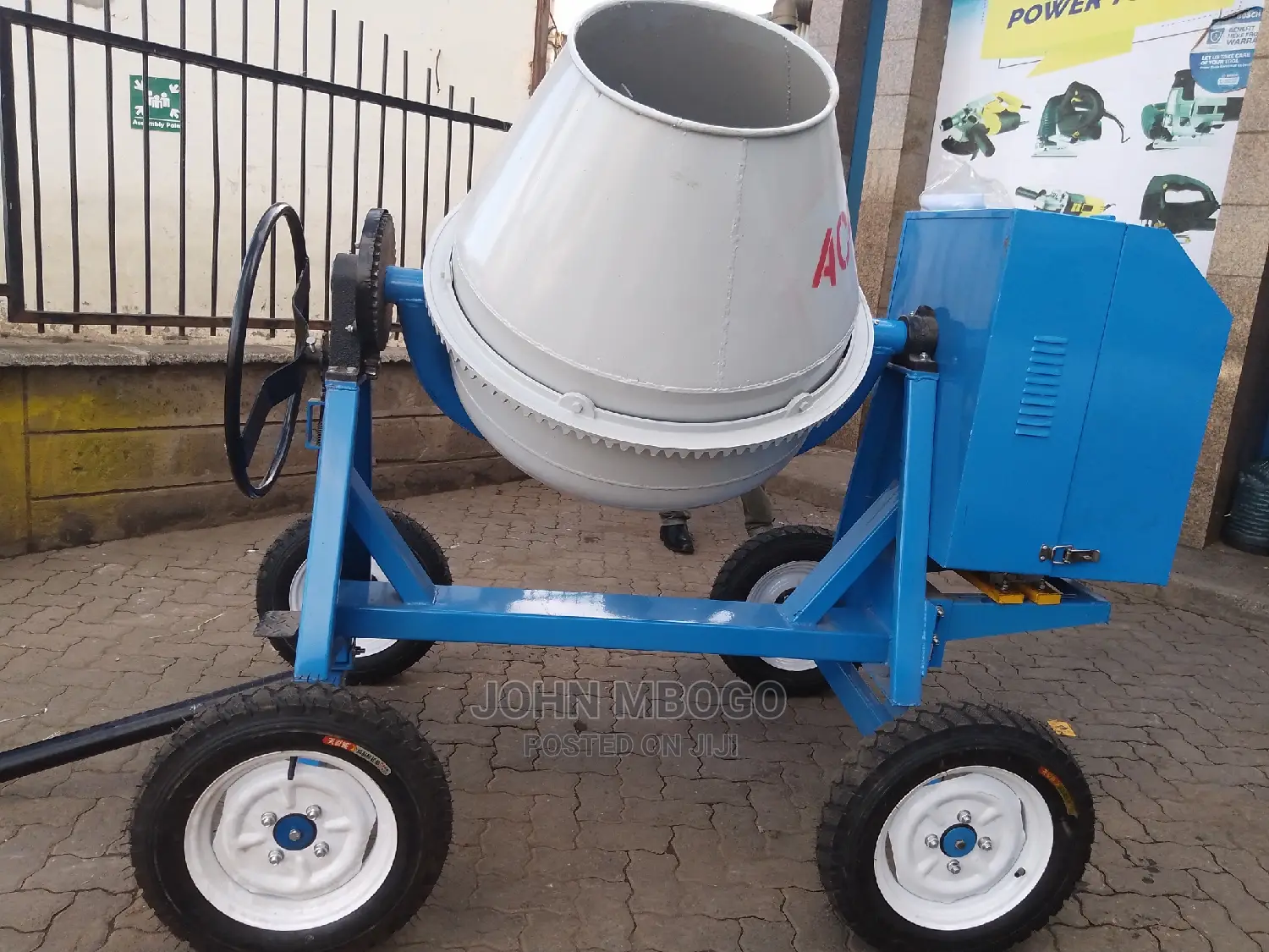 Brand New Concrete Mixer . 400l 7.5 Hp