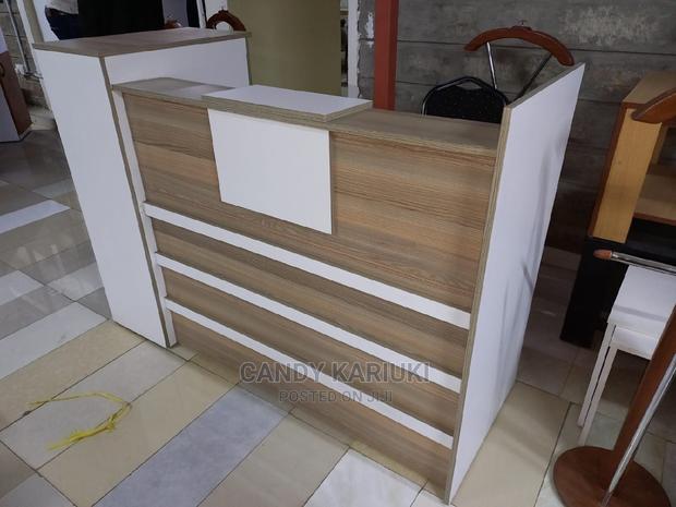 1.4m Reception Desk