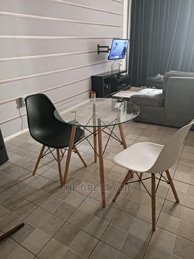 Dinning Table Set - main view