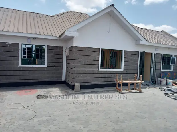 4bdrm Bungalow in Kenyatta Road, Thika for Sale
