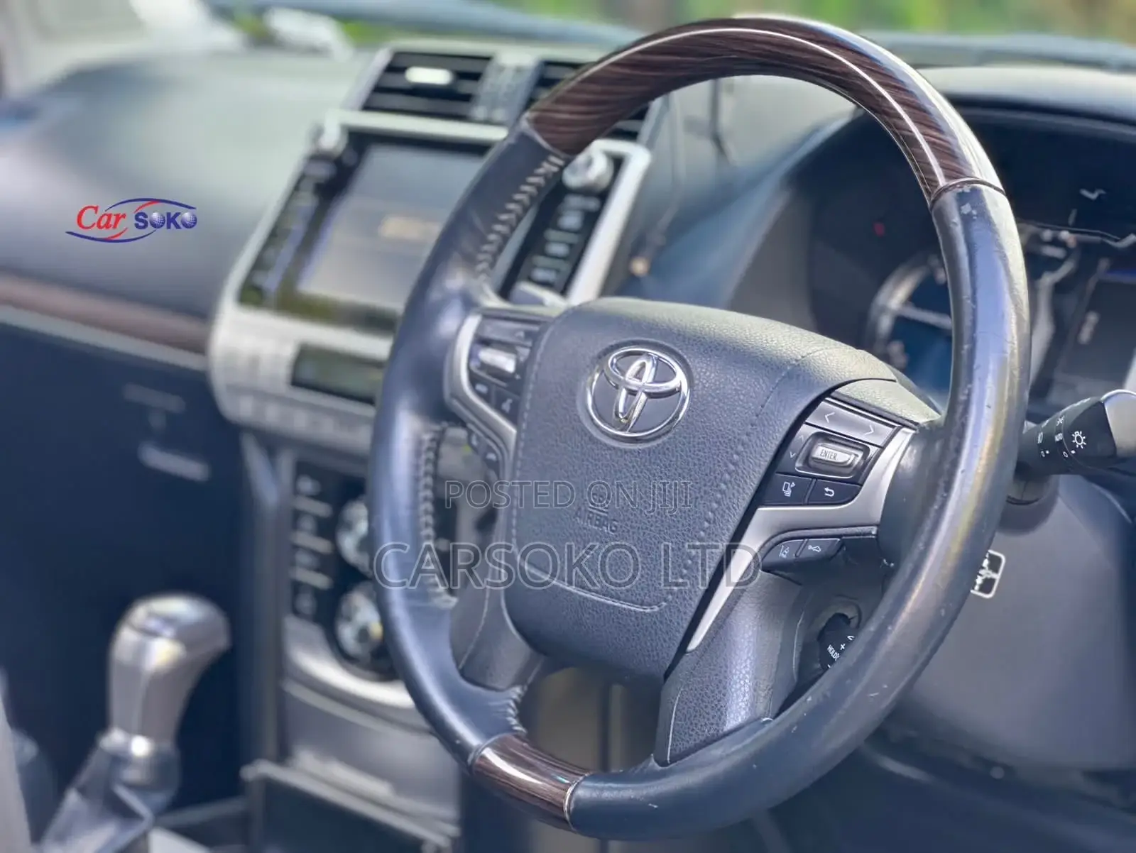 Toyota Land Cruiser Prado 2.8 2017 White