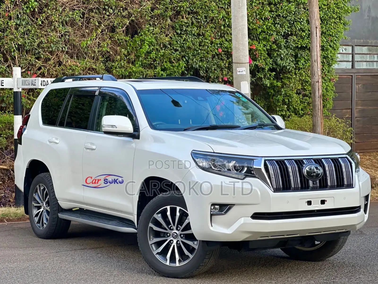 Toyota Land Cruiser Prado 2.8 2017 White