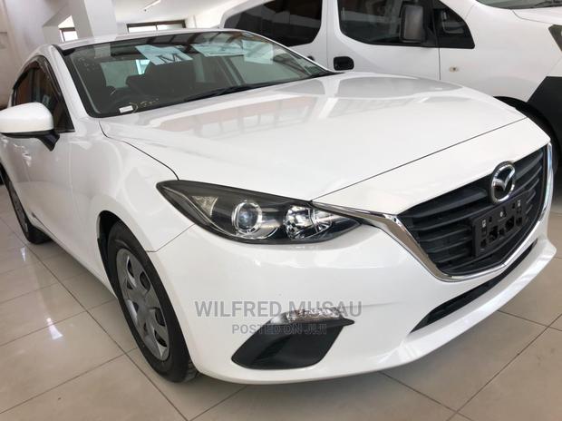 Mazda Axela SV Premium 2014 White - thumbnail 3