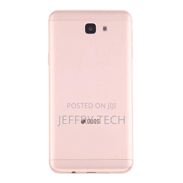 Samsung Galaxy J5 Prime / G570 Battery Back Cover(Gold) - thumbnail 3