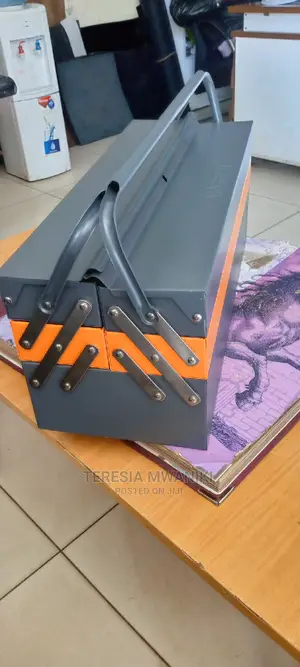 Harden Tools Box