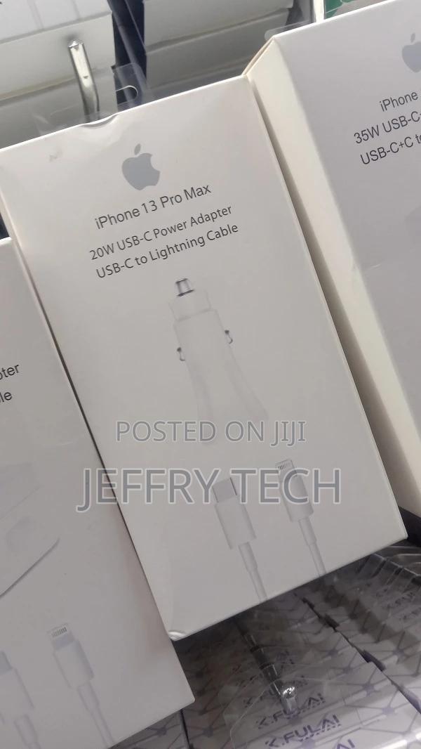 Apple 20W PD Car Charger Adapter Fast Charging for iPhone 13 - thumbnail 3