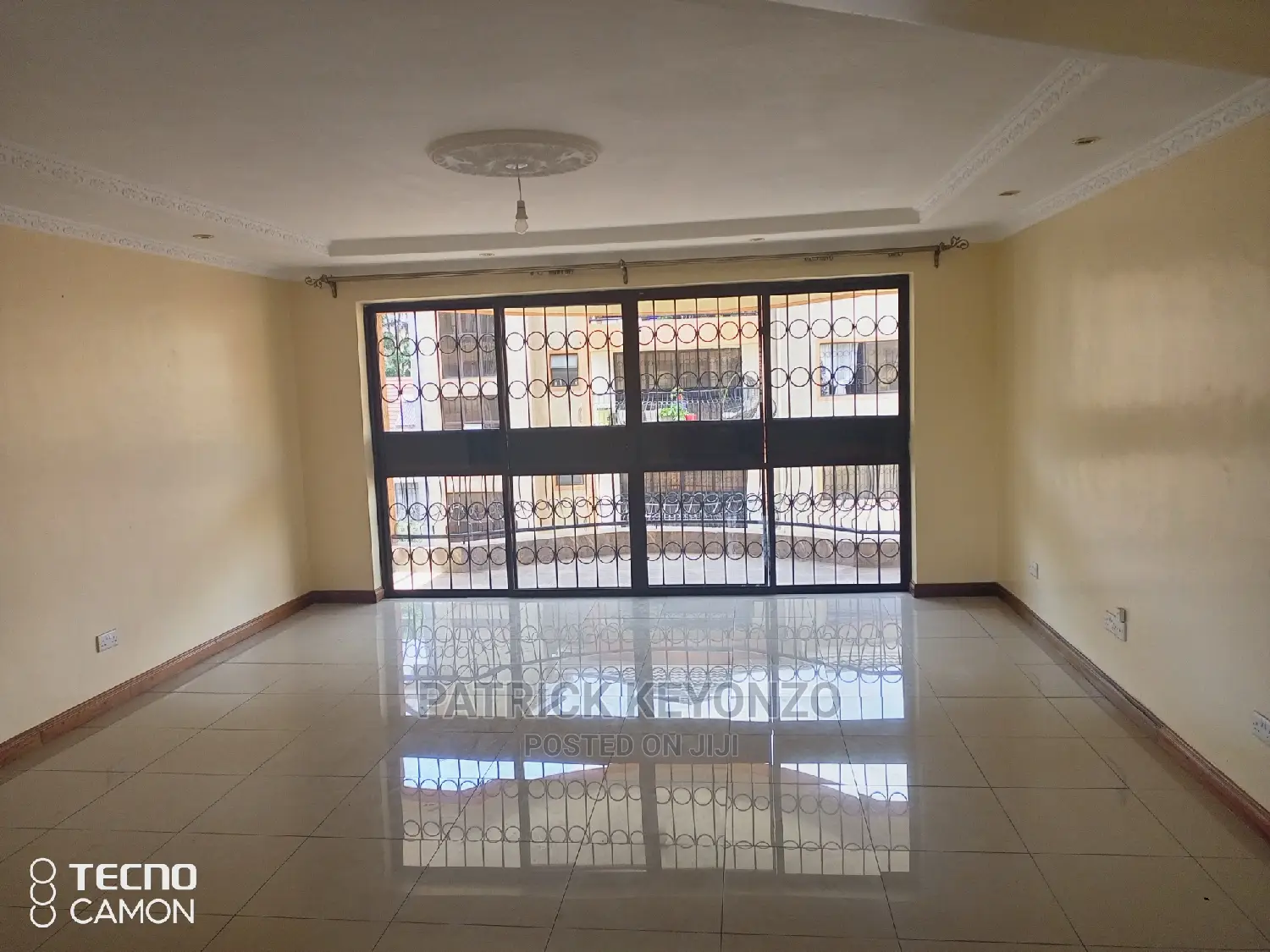 3bdrm Apartment in Ml Apartments, Valley Arcade for Sale