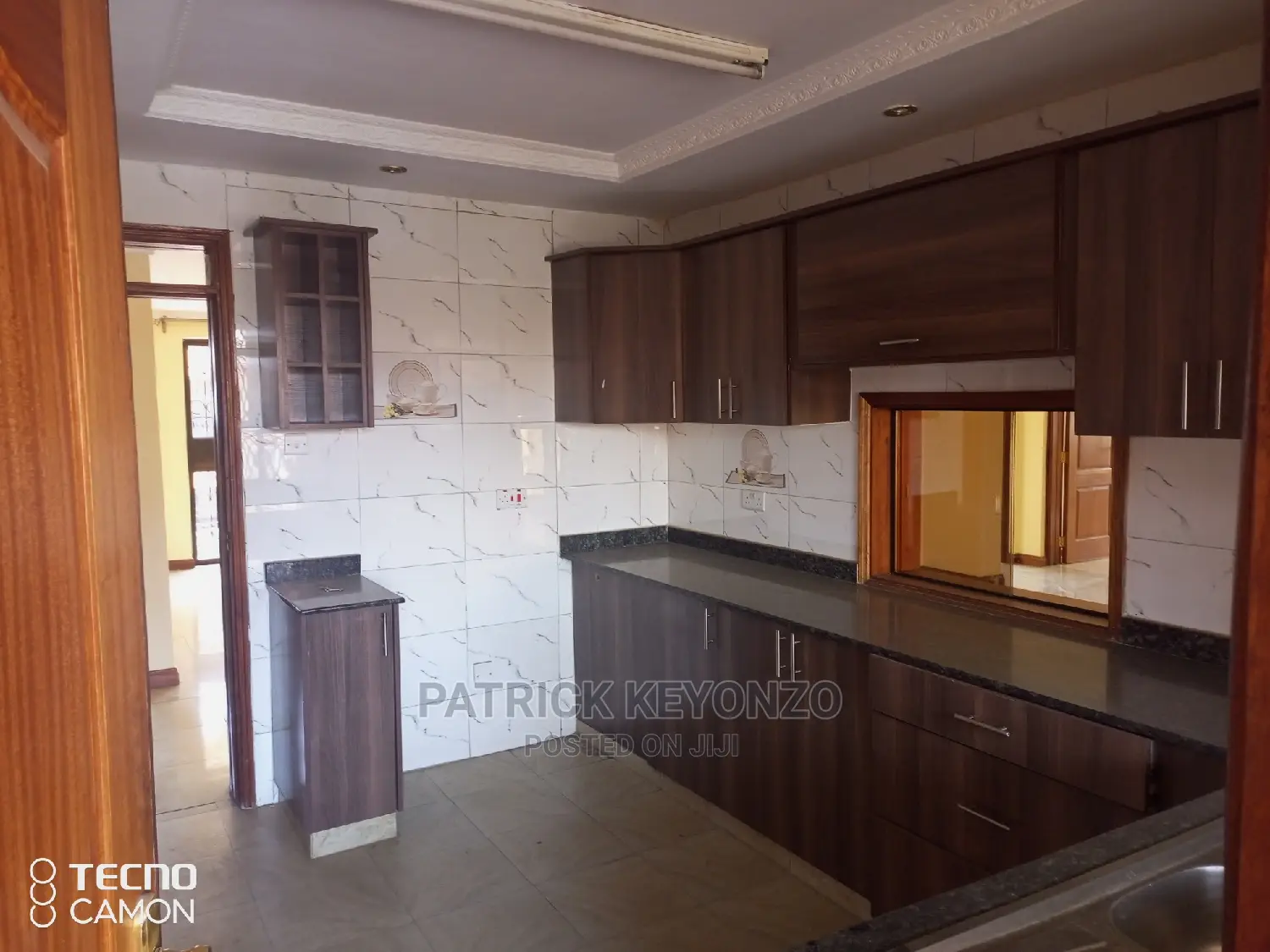 3bdrm Apartment in Ml Apartments, Valley Arcade for Sale