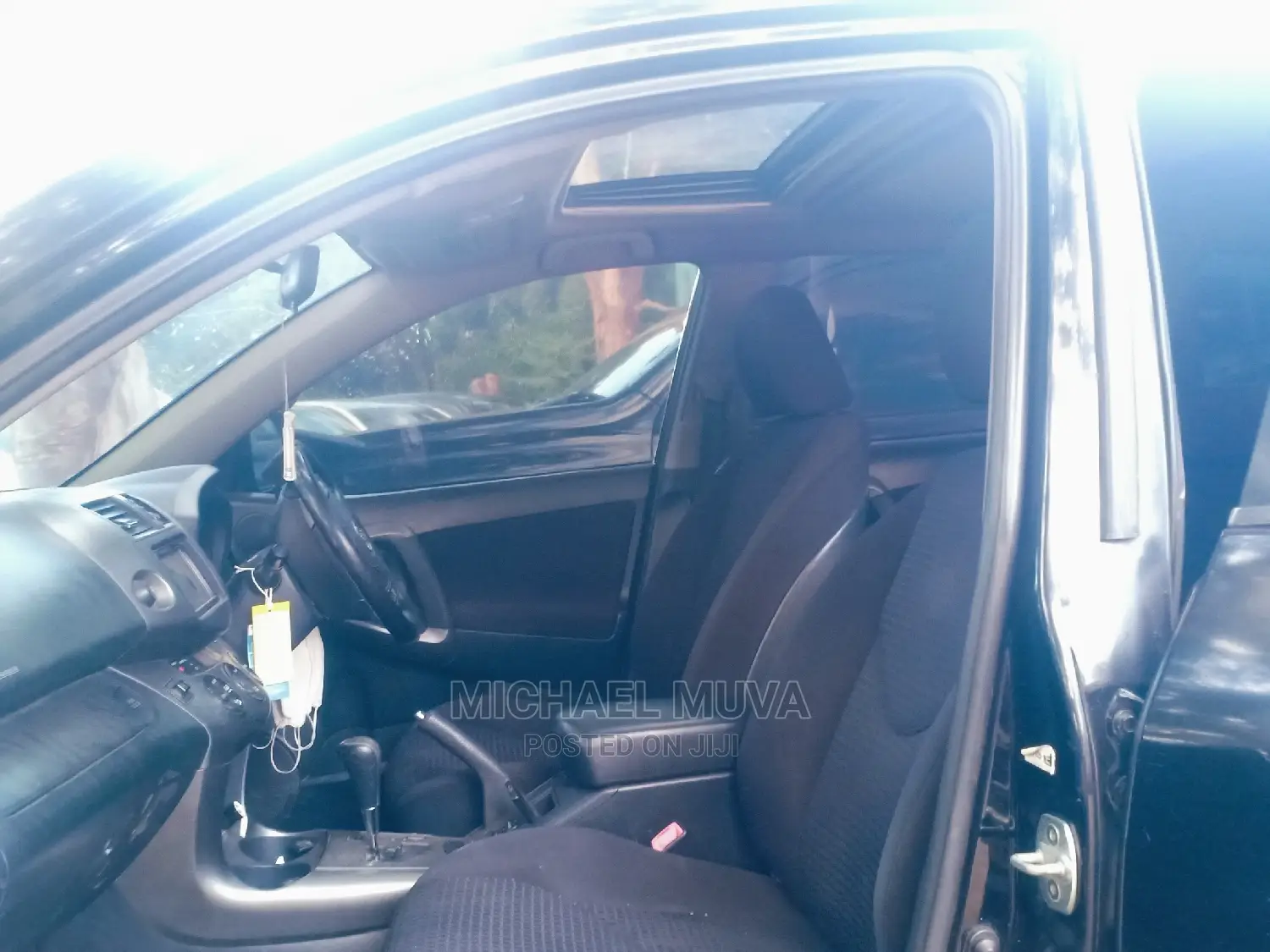 Toyota Vanguard 2010 Black