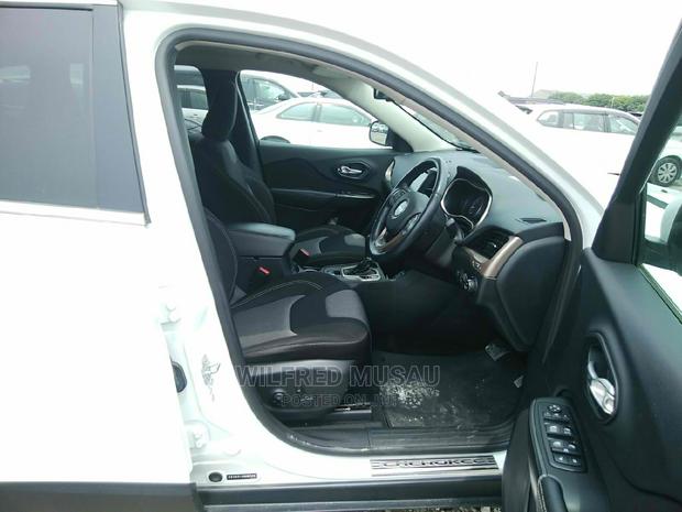 Jeep Cherokee 2015 White - thumbnail 9