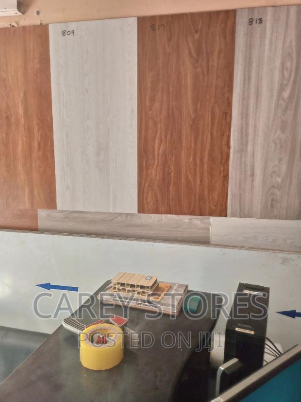 Interlocking Spc Flooring - thumbnail 4