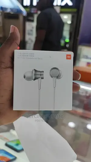 Mi in Ear Headphones Basic