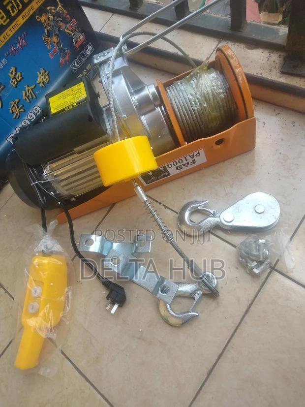 Electric Chain Winch - main view