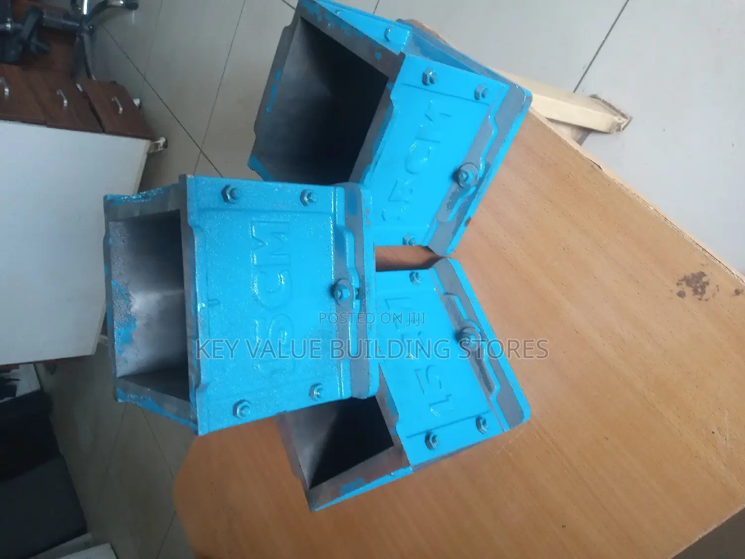 Cube Testing Moulds