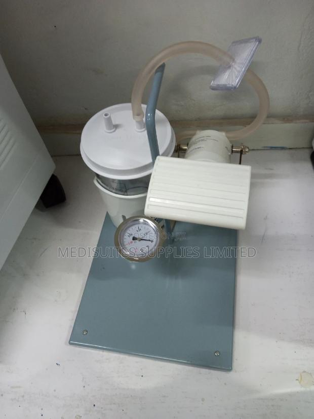 Manual Suction Machine. - main view