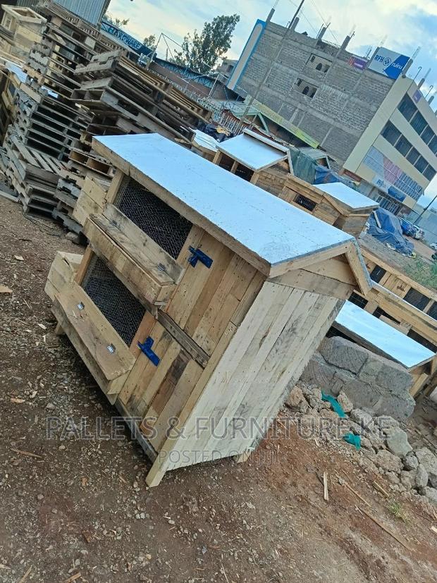 Chicken Cage 002 - main view