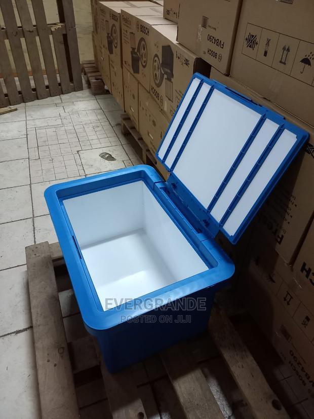 Bosch Coolers Box 42 Litres - main view