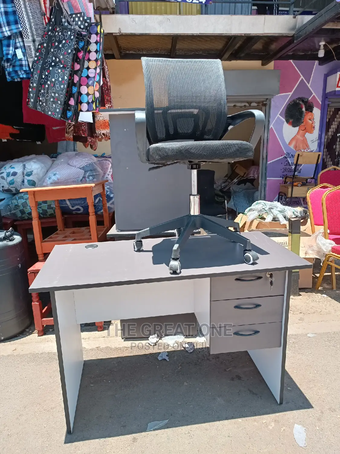 Office Desk+Office Chair