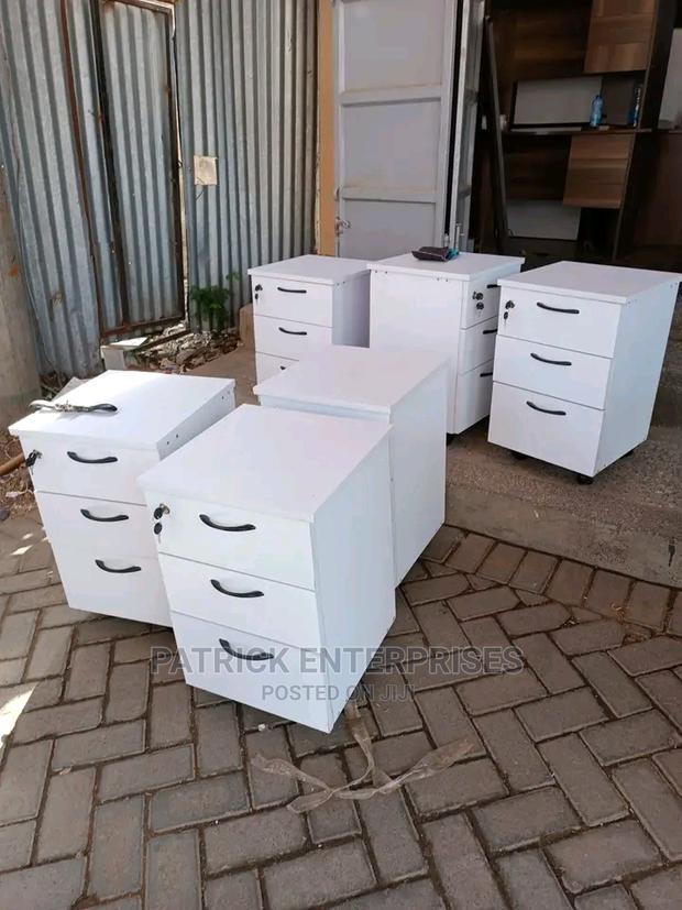 Morden Pendestal Side Drawers