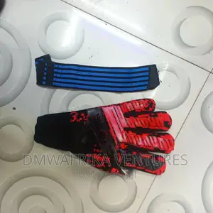 Adidas Predator Goalkeeper Gloves