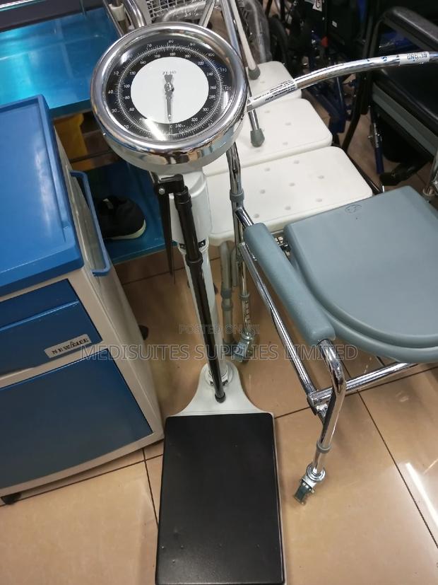 Mechanical Weighing Scale With Height - main view