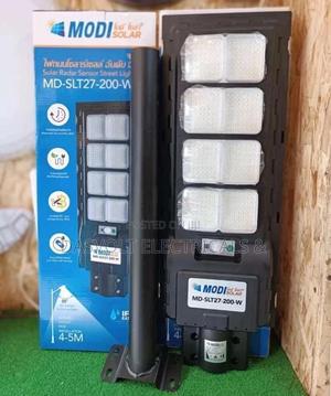 Streetlights 200w Solar Powered