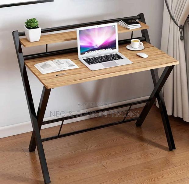 Work Station (Foldable)