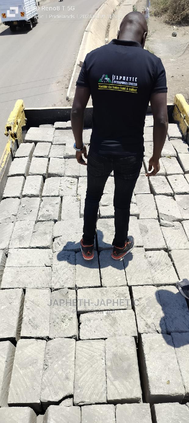 Ndarugo Stones,Mawe Ya Ndarugo-. - thumbnail 2