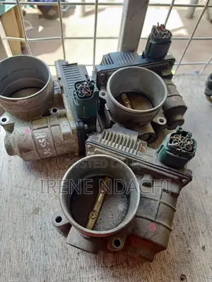 Throttle Nissan