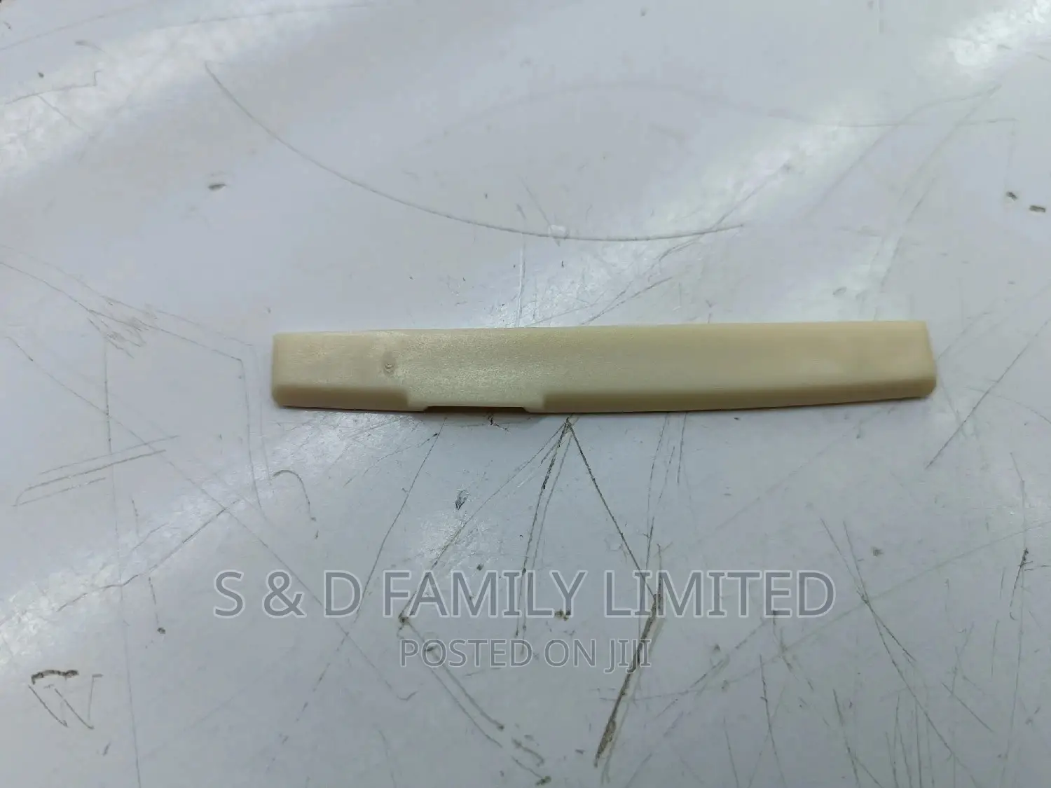 Guitar Bone