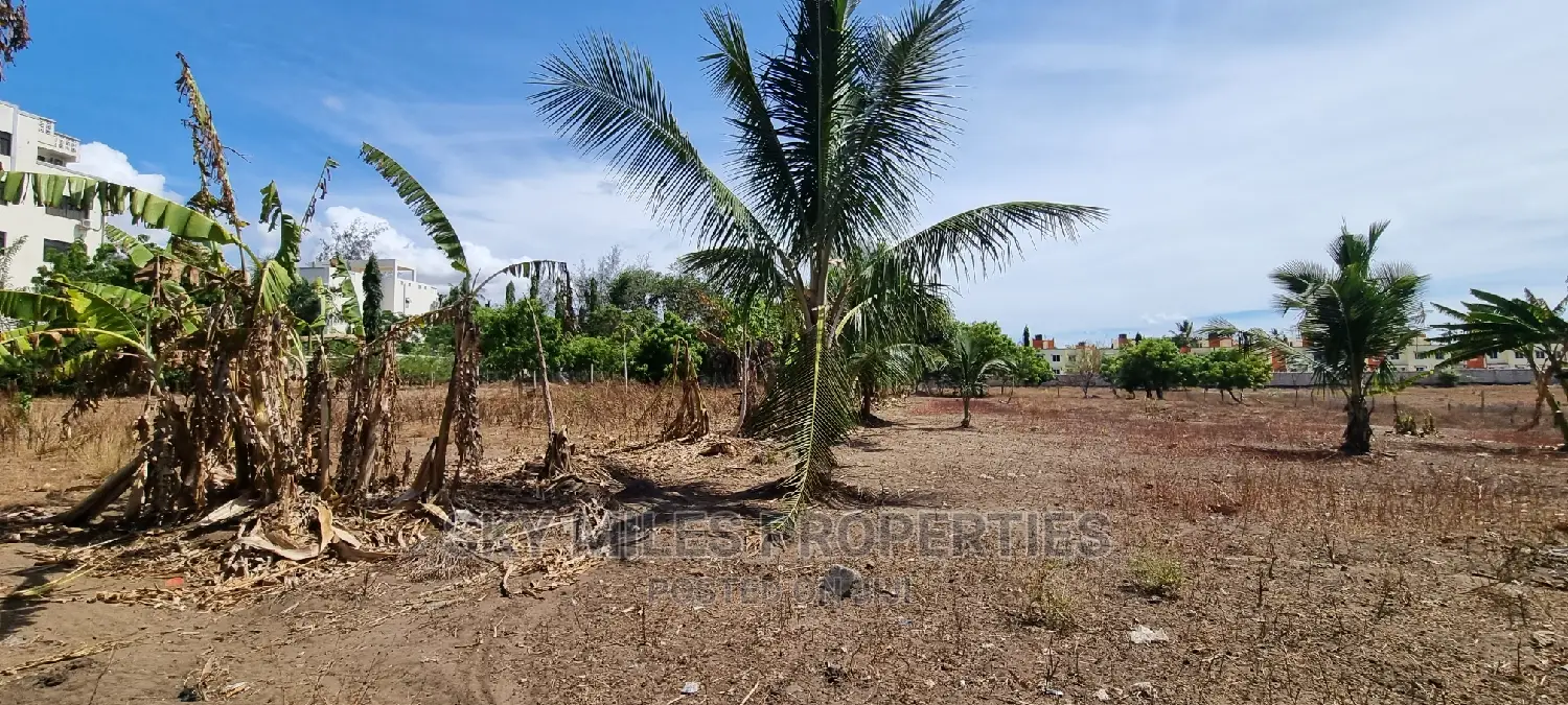 Prime 1/4 Plot on Sale in Mtwapa