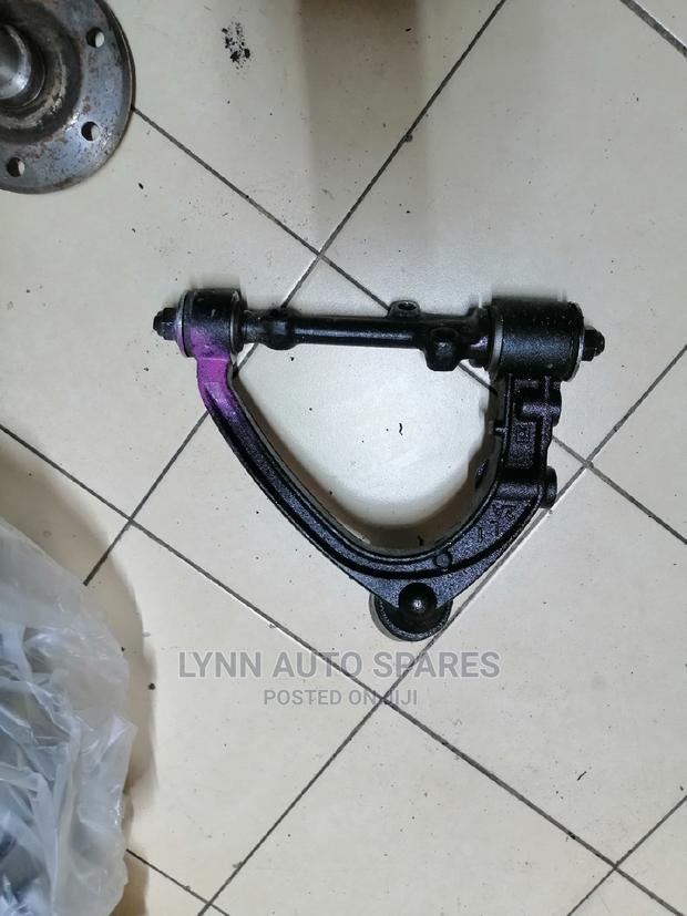 Toyota Hiace 7l Control Arm New - main view