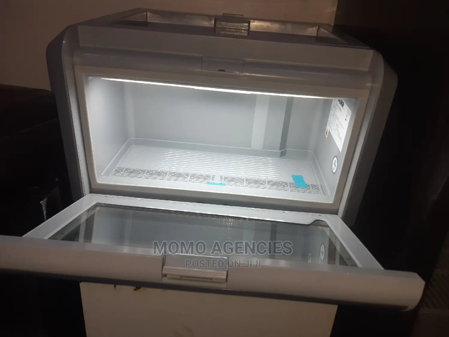 Refrigerated Cans Cooler
