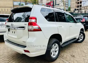 Toyota Land Cruiser Prado 2.7 2017 White