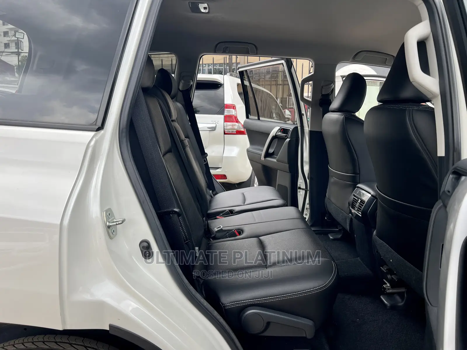 Toyota Land Cruiser Prado 2.7 2017 White