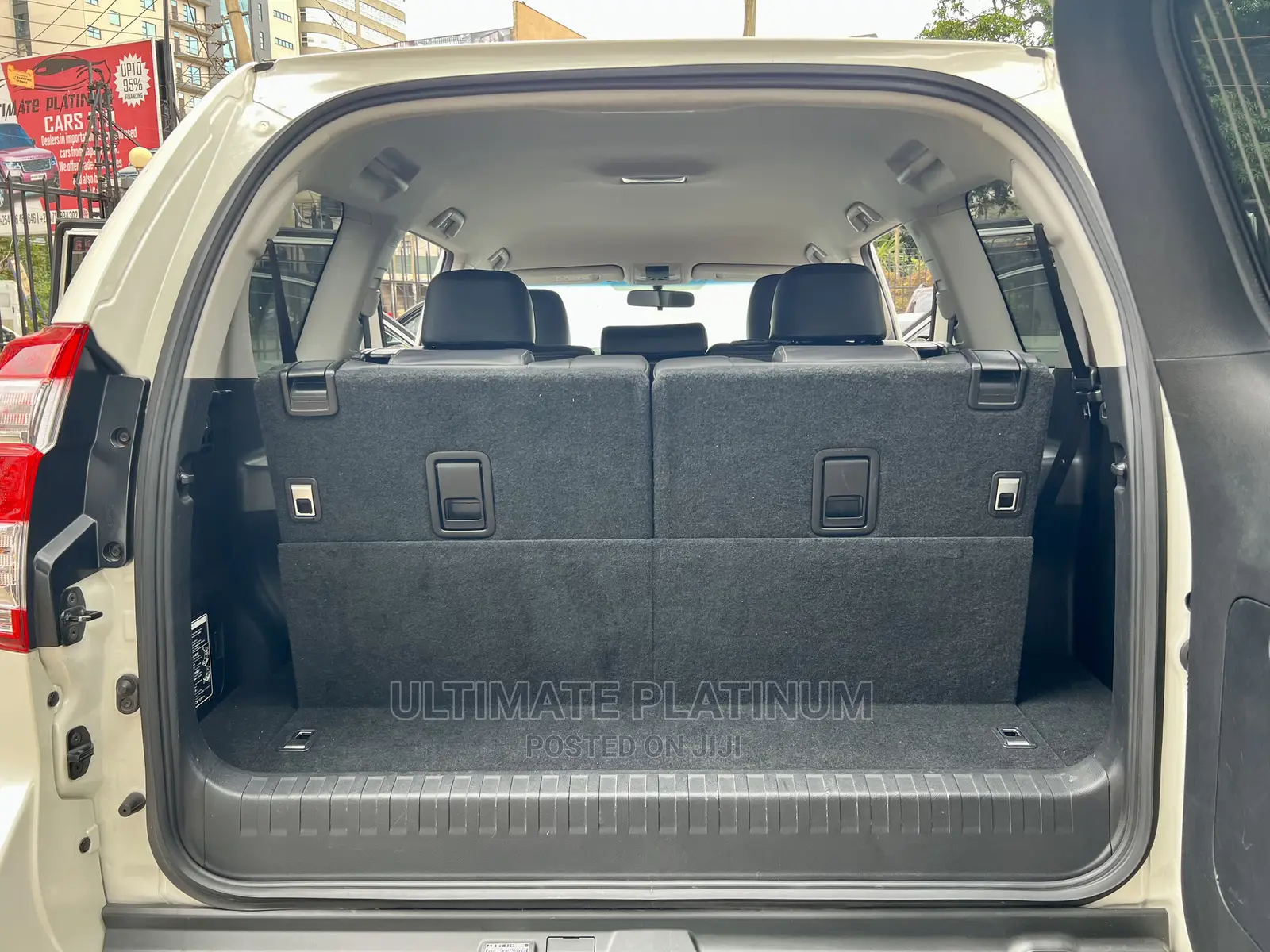 Toyota Land Cruiser Prado 2.7 2017 White