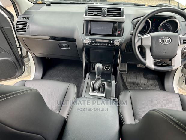 Toyota Land Cruiser Prado 2.7 2017 White - thumbnail 5