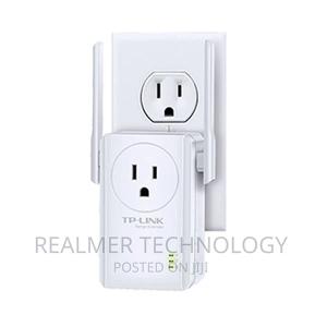 Tp-Link 300mbps Wireless N Wall Plugged Range Extender - main view