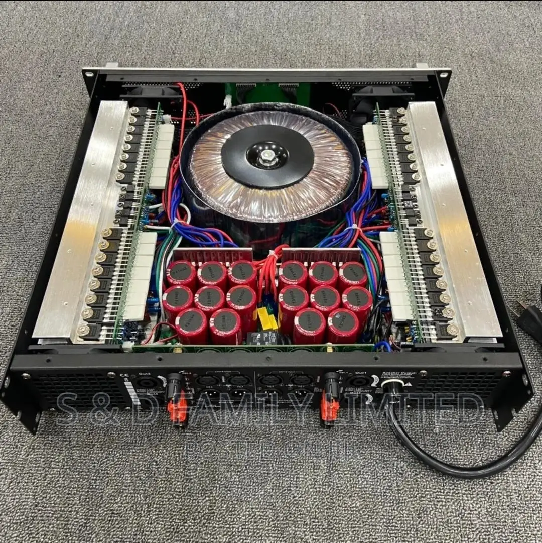 4 Channels Amplifier MG-4900