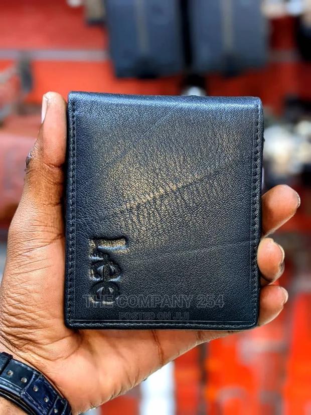 Designer Quality Fashion Classic Men's Wallets - thumbnail 10